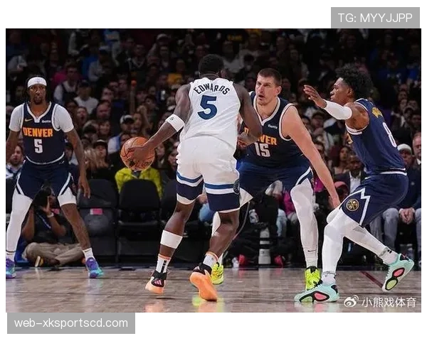 德雷蒙德格林改变对约基奇挡拆防守提升勇士轮转