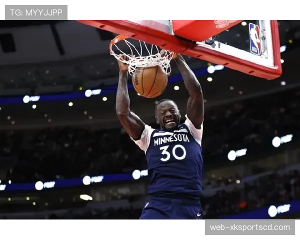 兰德尔无球效率提升，对比上赛季得分结构更均衡